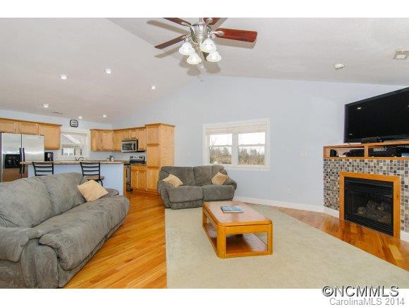 143 Eagle View Lane - Photo 5