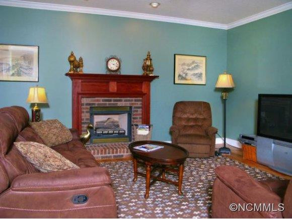 21 HUNTINGTON CHASE DRIVE - Photo 7