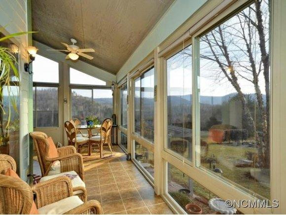 6 CHANTILLY PLACE - Photo 10