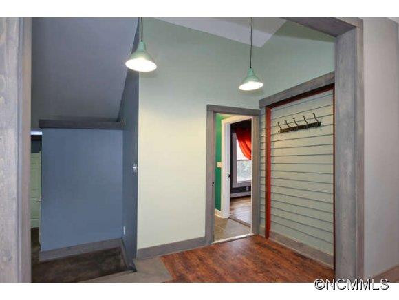 215 Summit Street - Photo 19