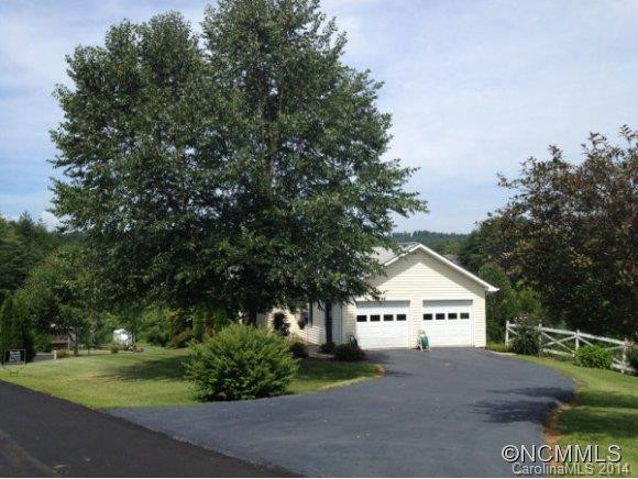 73 RIDGE BROOK DR
