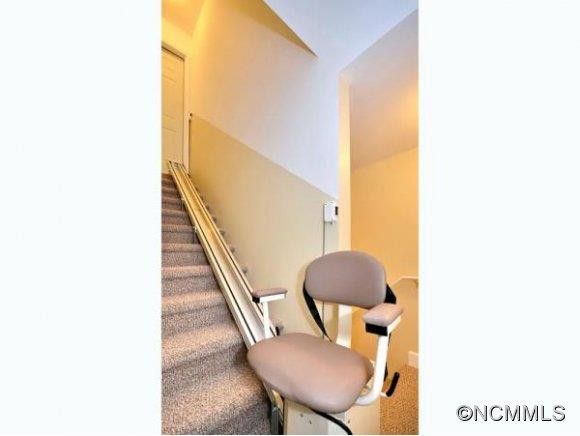 73 RIDGE BROOK DR - Photo 21