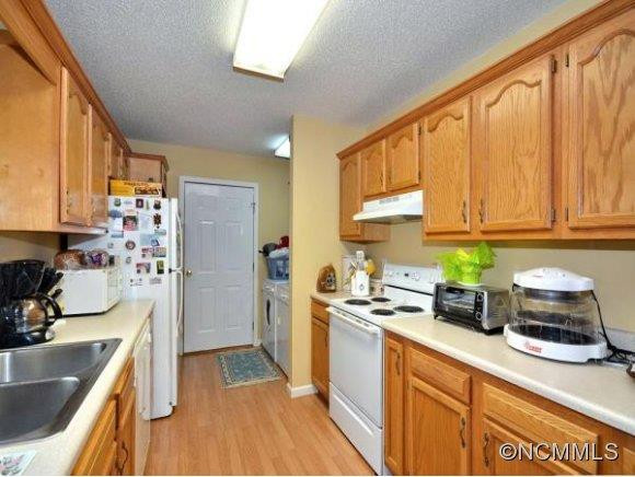 73 RIDGE BROOK DR - Photo 8