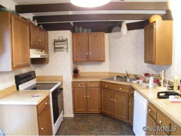 204 Scottlynn - Photo 6