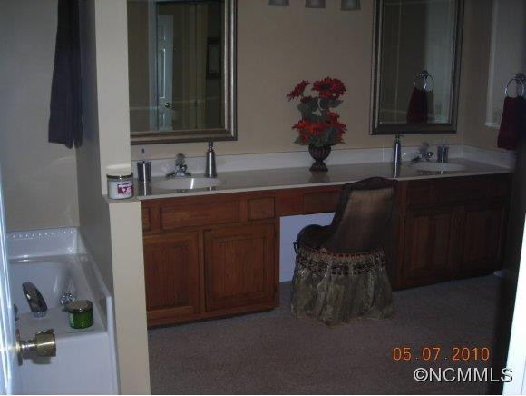 506 Fox Hollow Lane - Photo 13