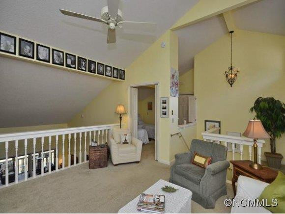 1005 RED OAK DRIVE - Photo 12