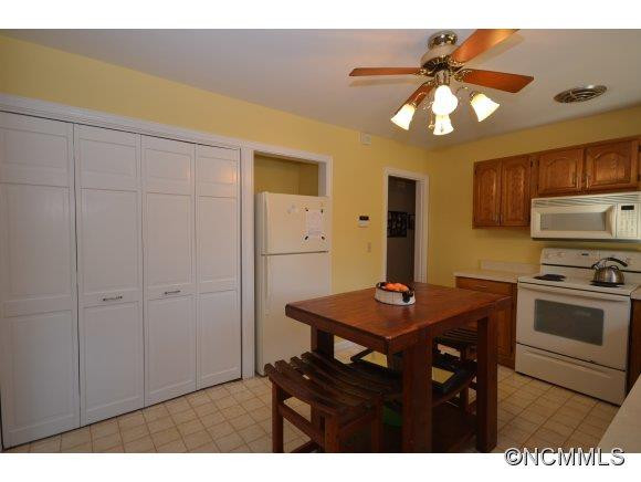 3101 Wesley Way - Photo 8