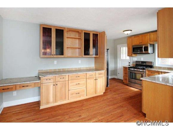 32 Morris Street - Photo 8