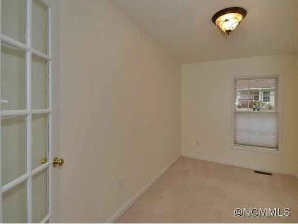 105 ALLEN PAUL DRIVE - Photo 10
