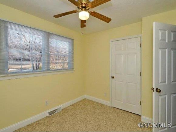 173 EMMAS GROVE ROAD - Photo 17