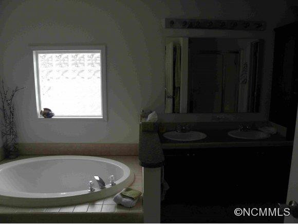 74 Colton Drive - Photo 14