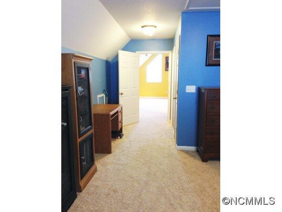 36 Southwoods Drive - Photo 14