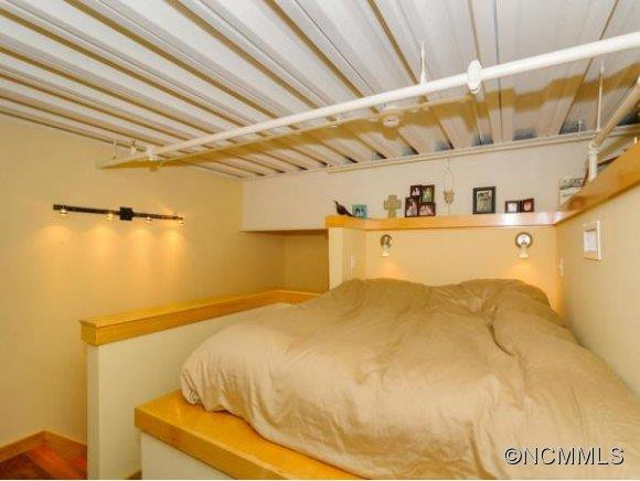 12 SOUTH LEXINGTON AVENUE #403 - Photo 14
