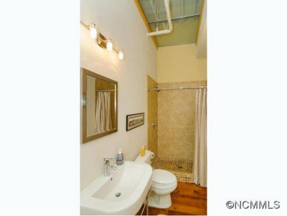 12 SOUTH LEXINGTON AVENUE #403 - Photo 17