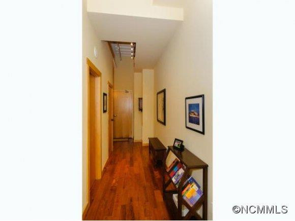 12 SOUTH LEXINGTON AVENUE #403 - Photo 3