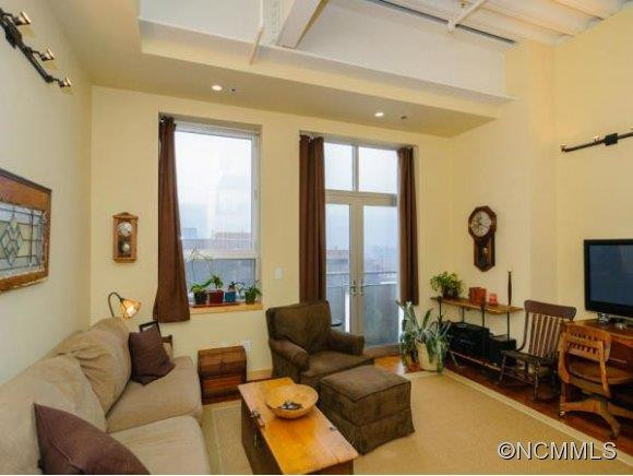 12 SOUTH LEXINGTON AVENUE #403 - Photo 8