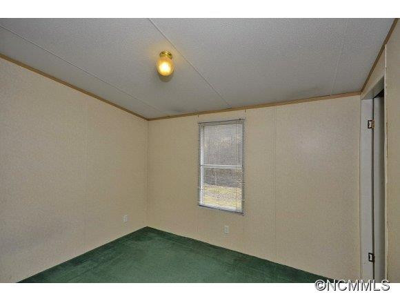 38 Reeves Rd. - Photo 12