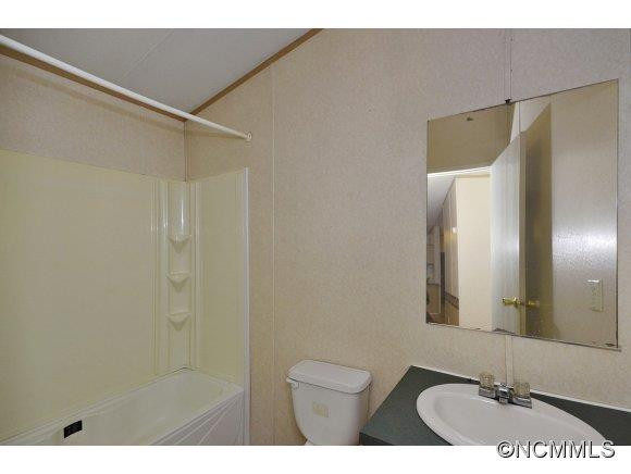 38 Reeves Rd. - Photo 14