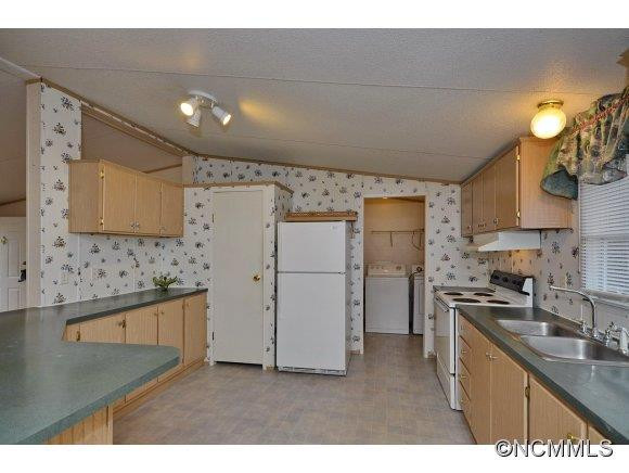 38 Reeves Rd. - Photo 6