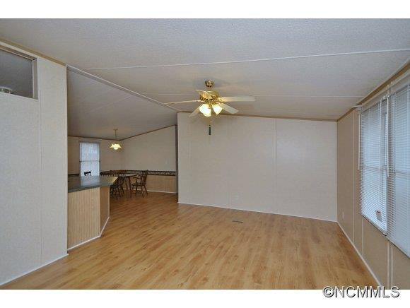 38 Reeves Rd. - Photo 7