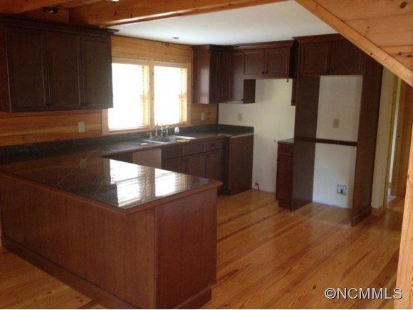 231 Sweetbriar Rd S - Photo 5