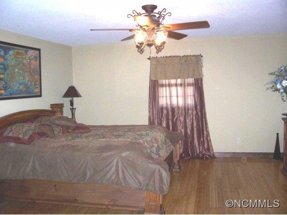 215 Mountain Bluff Trl - Photo 8