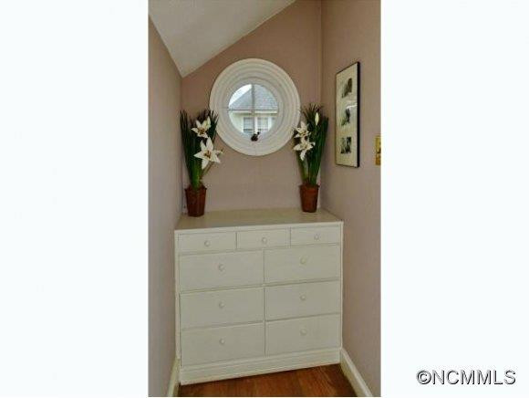 42 EDWIN PLACE - Photo 15
