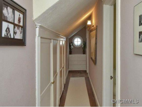 42 EDWIN PLACE - Photo 17