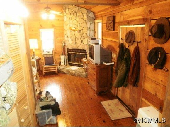 142 Marquis - Photo 7