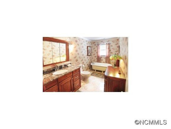 136 Woodhaven Drive - Photo 14