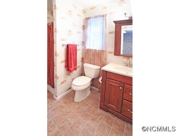 136 Woodhaven Drive - Photo 17