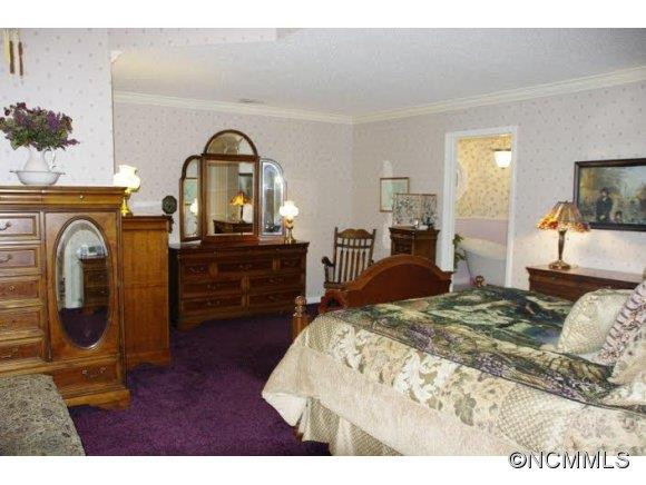 136 Woodhaven Drive - Photo 5