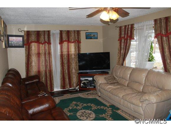224 Cedar Hill Road - Photo 3
