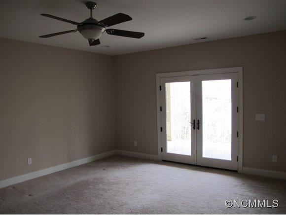 31 Winterhawk Drive - Photo 2
