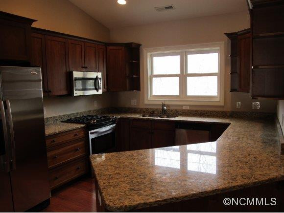 31 Winterhawk Drive - Photo 11