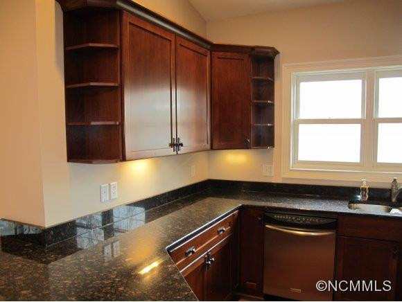 31 Winterhawk Drive - Photo 3