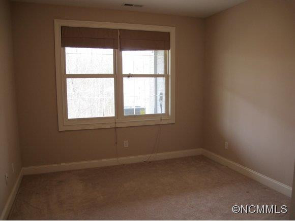 31 Winterhawk Drive - Photo 9