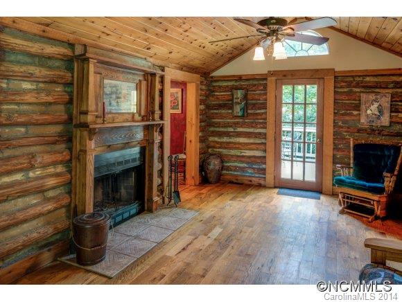 25 Sun Bird Lane - Photo 2