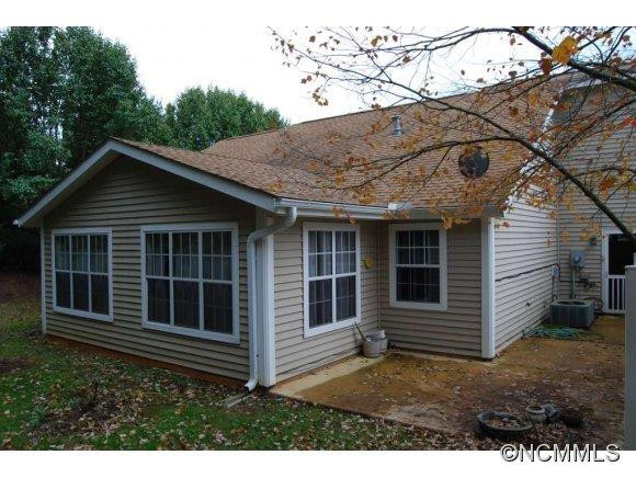 1102 Citation Cir - Photo 2