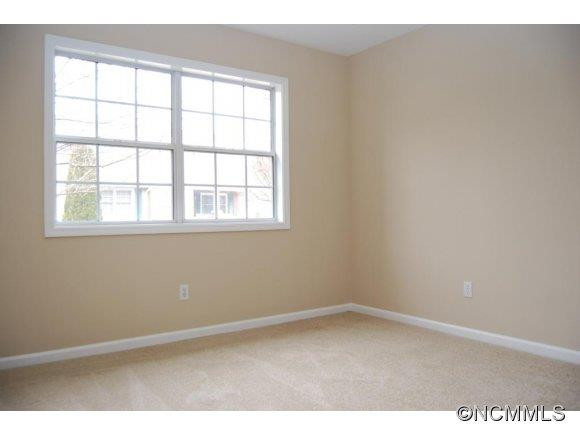 1102 Citation Cir - Photo 9