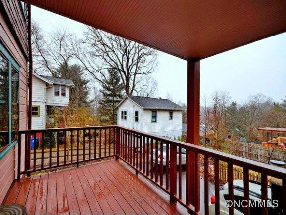 108 CARRIER ST - Photo 16