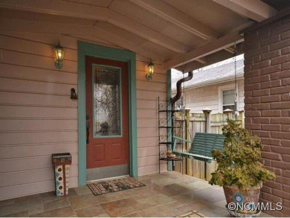 108 CARRIER ST - Photo 18