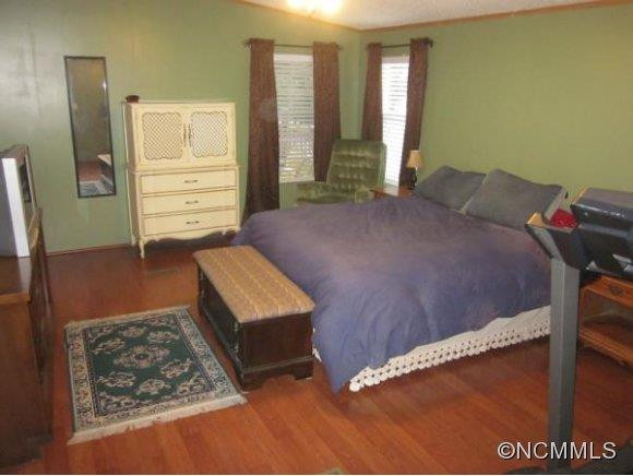 934 ALLENS CREEK ROAD - Photo 8