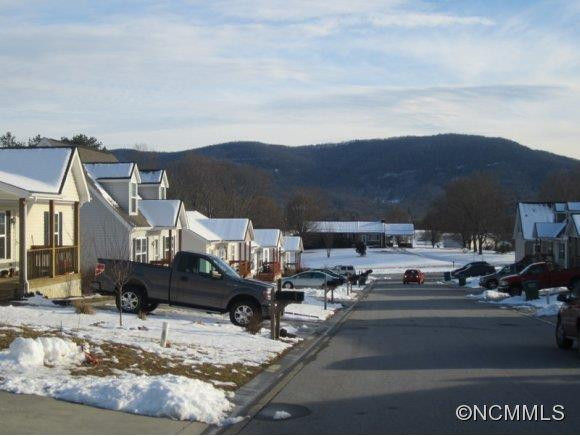 100 Newberry Drive - Photo 2