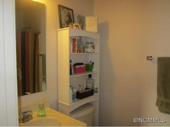 100 Newberry Drive - Photo 7