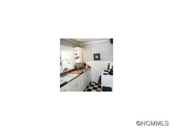 106 Salola Street - Photo 10