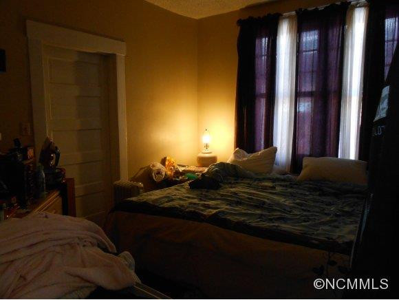 37 Monroe Place - Photo 17