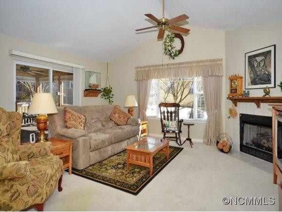 17 Gray Wolf Lane - Photo 3