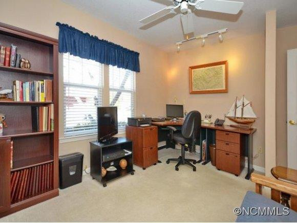 17 Gray Wolf Lane - Photo 7