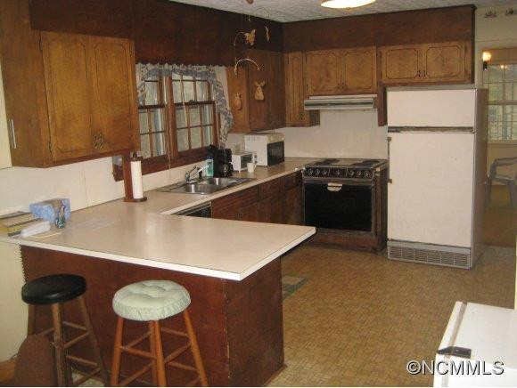 94 West Ridge Rd - Photo 4